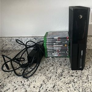 Xbox One,12 games included,Good condition